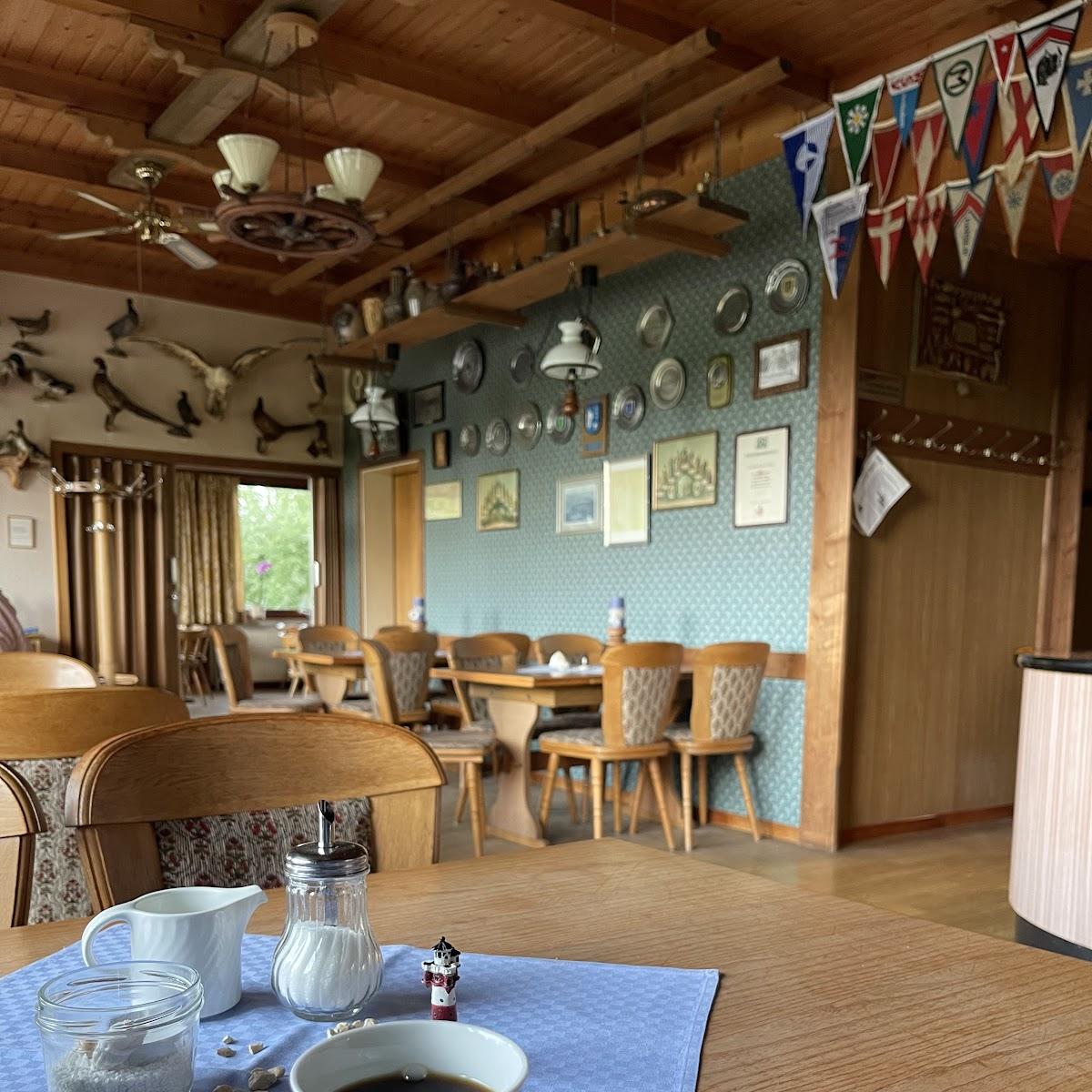 Restaurant "Gaststätte Am Absersiel Inh. Anke Haase-Berkhout" in Stadland