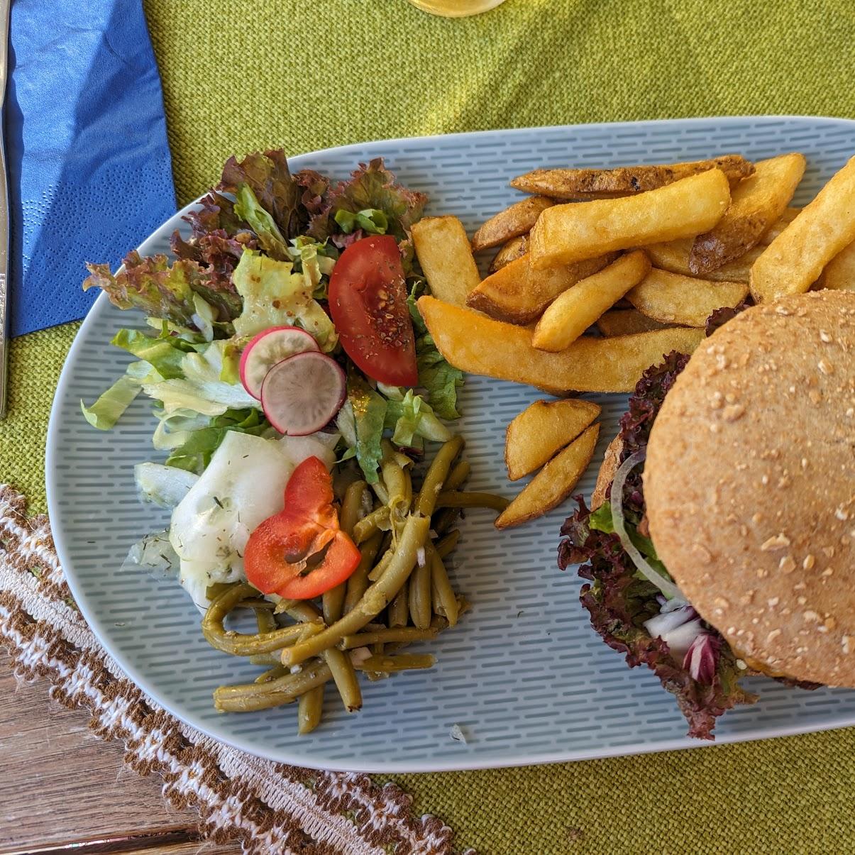 Restaurant "Gasthof Kellerhäusl" in Schnaittenbach