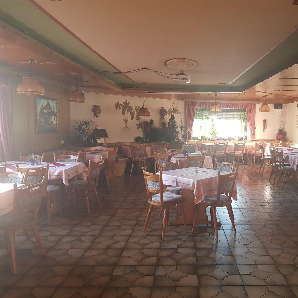 Restaurant "Landgasthof Deutsches Haus" in  Straße