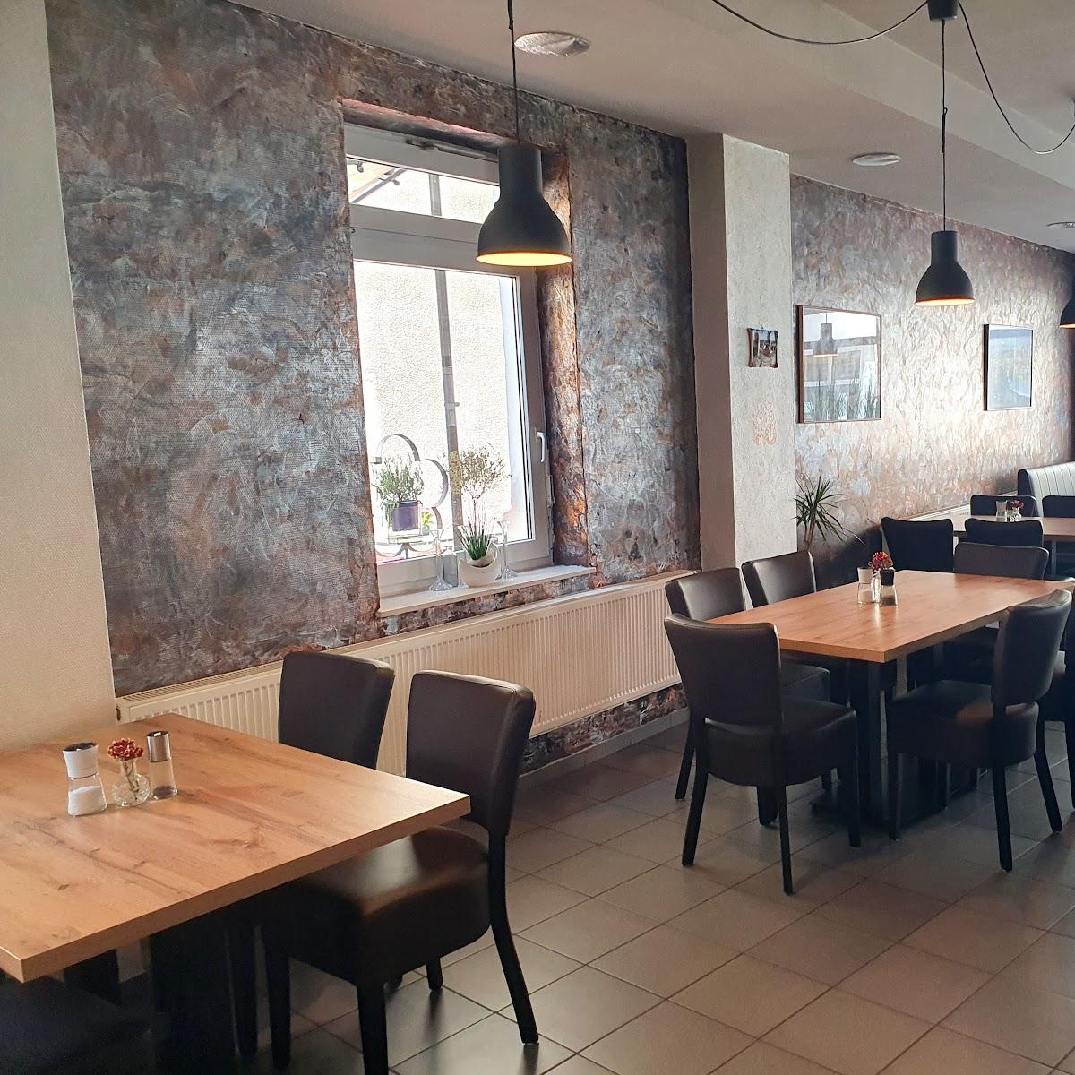 Restaurant "Restaurant bei  Loni " in Warburg