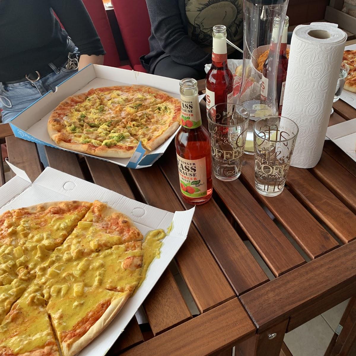 Restaurant "Pizzeria Pasta e Vino" in Ostrhauderfehn