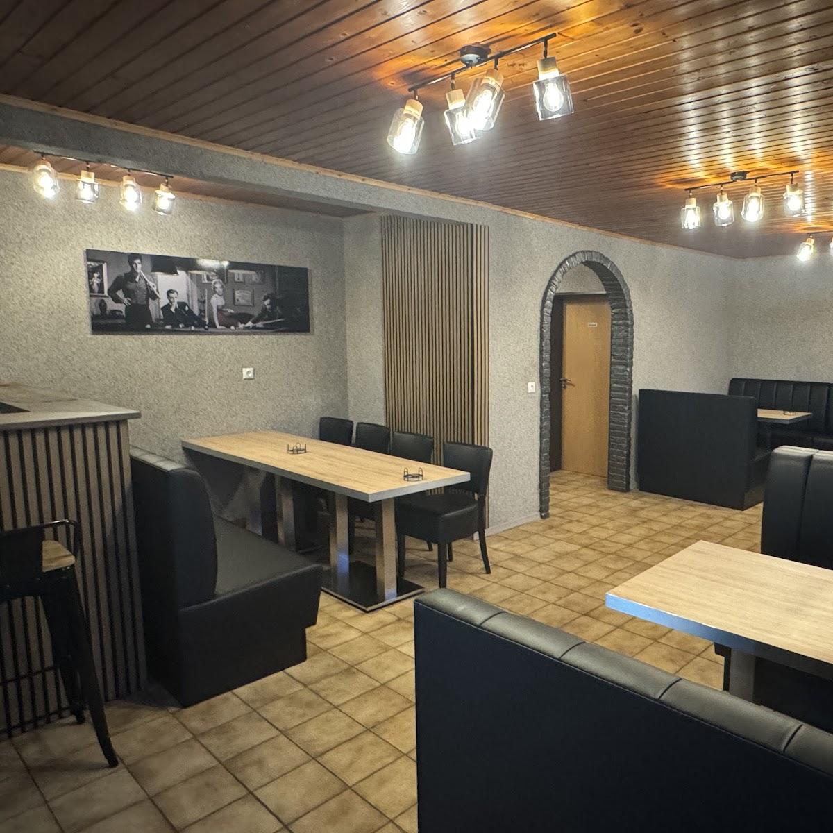 Restaurant "Pizzeria Side" in Stadland