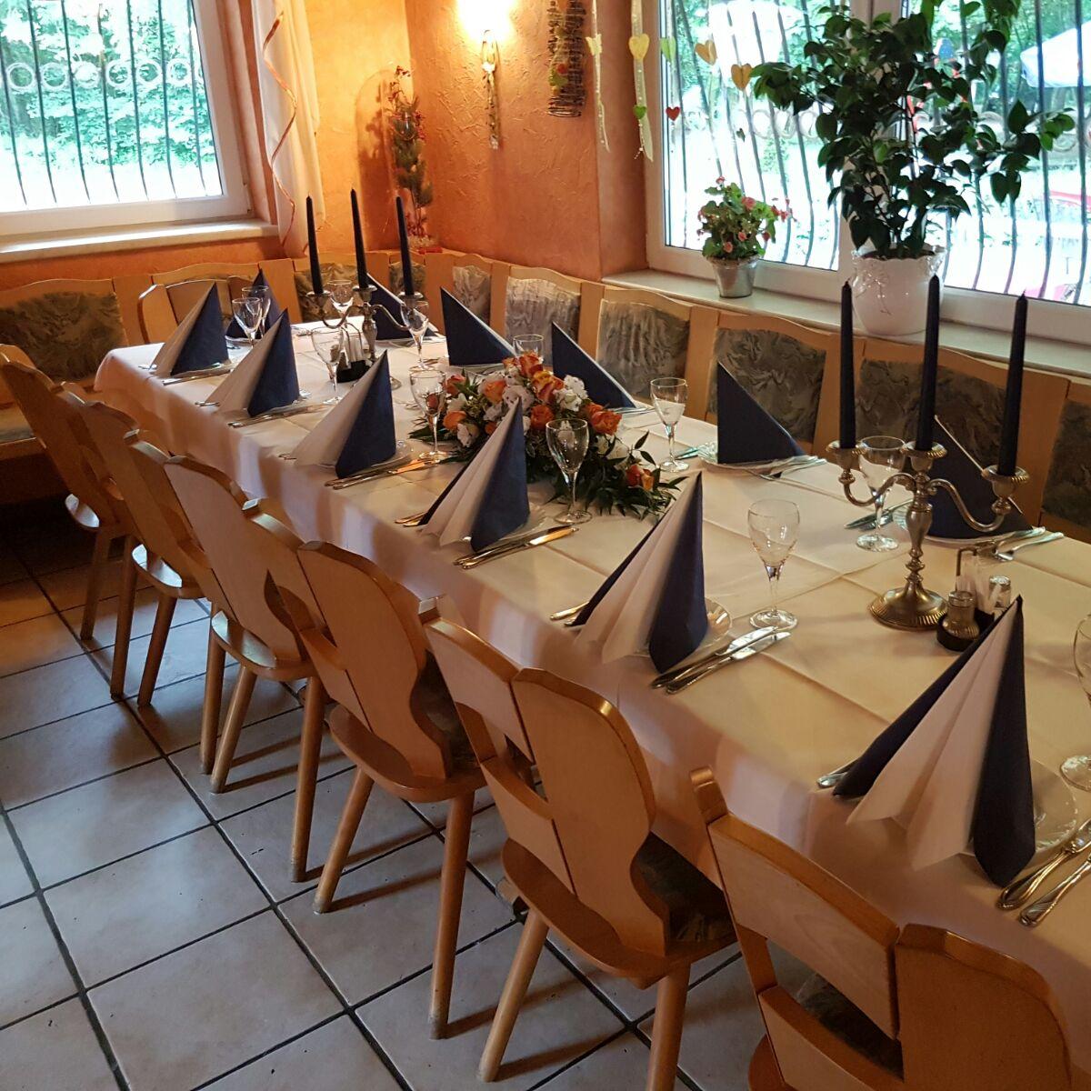 Restaurant "Gaststätte zum Waldpark bei Marina" in Neuhofen