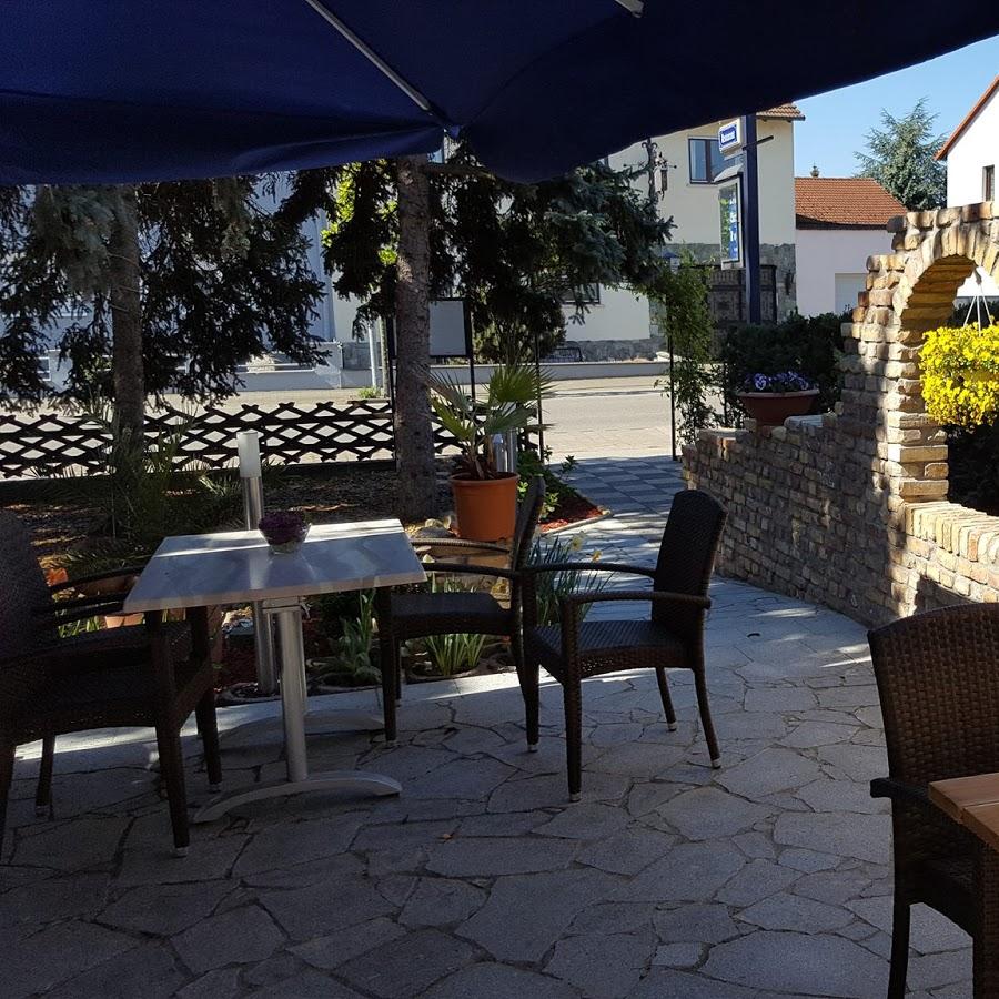 Restaurant "Hotel & Restaurant Blautannen" in Altlußheim