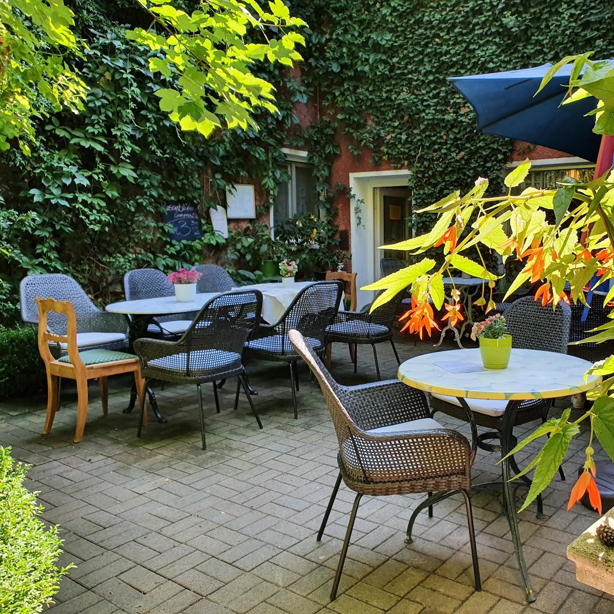 Restaurant "Café-Garten Mariannenhof" in Riekofen