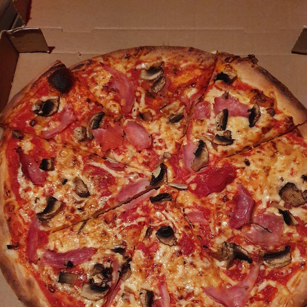 Restaurant "Pizzeria Calabrisella" in Dautphetal