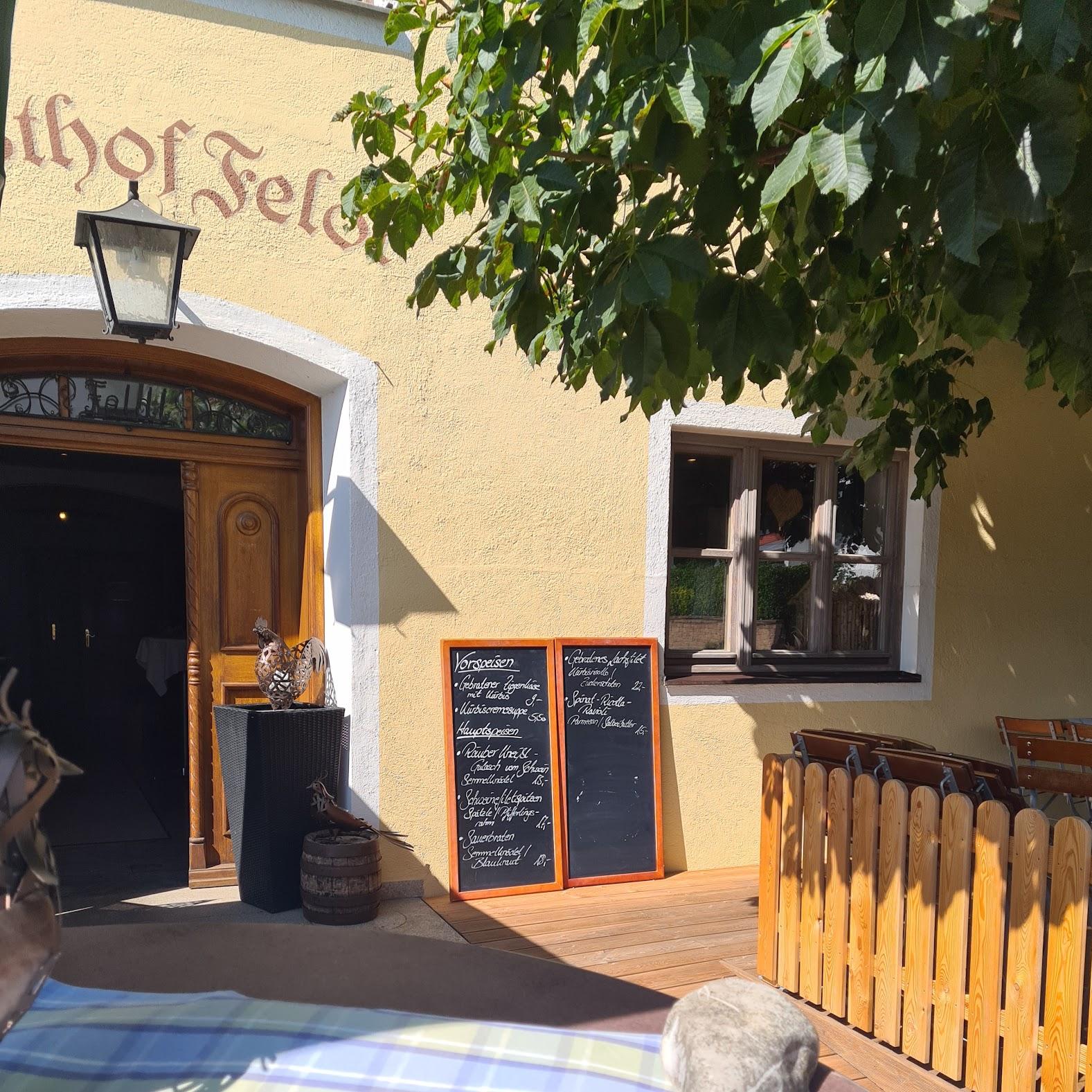 Restaurant "Gasthof Feldl" in Bergkirchen