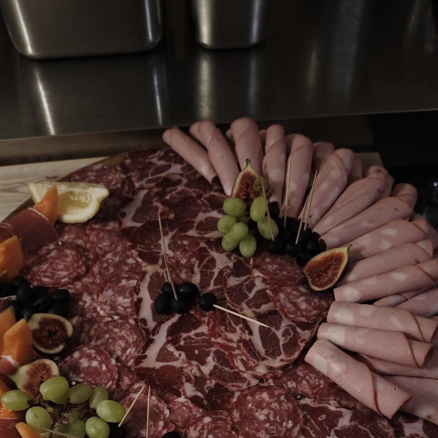 Restaurant "Pizza im Hof" in Erkenbrechtsweiler