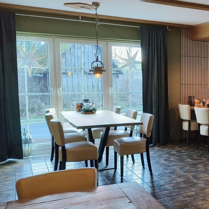 Restaurant "Grand Cafè  Der Vagenbond " in Lichtenau