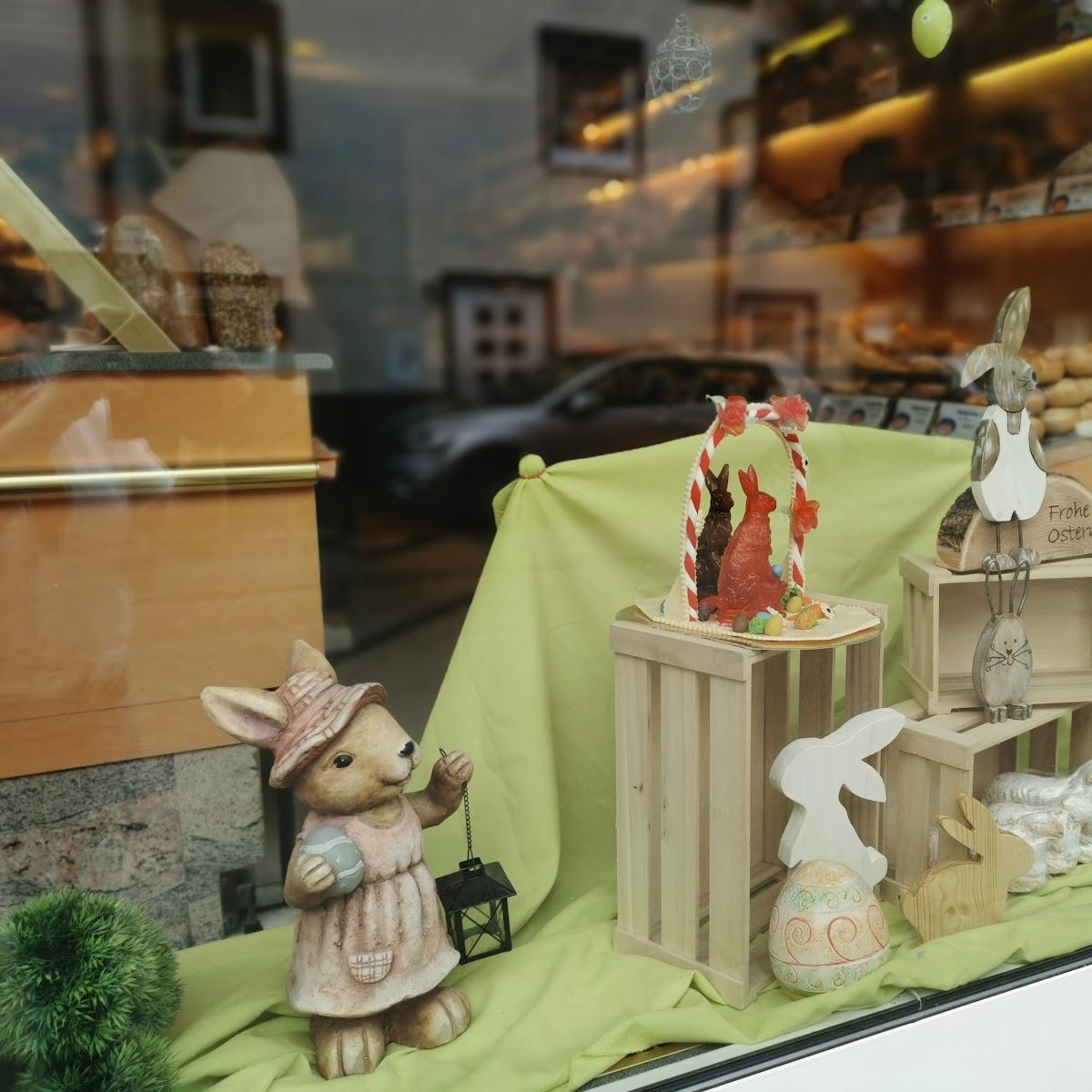 Restaurant "Dorfbeck Karl-Heinz & Elke Wöhrle" in Gutach (Schwarzwaldbahn)