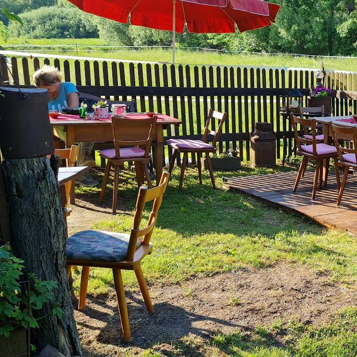 Restaurant "Gasthaus Hirsch Rotfelden" in Ebhausen