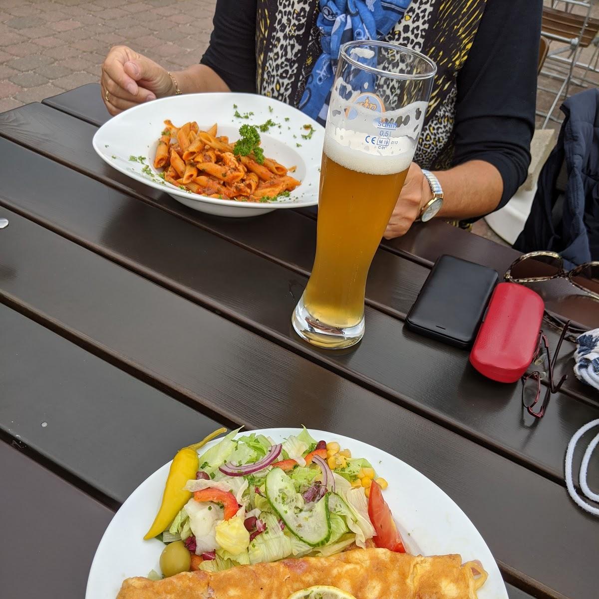 Restaurant "Cafe Upn Diek" in  Pommerby