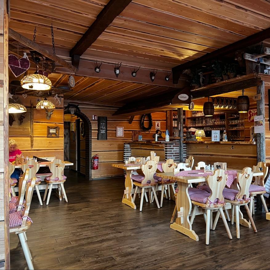 Restaurant "Zwutschkerl Alm, original östereichische Schmankerl" in Norderstedt