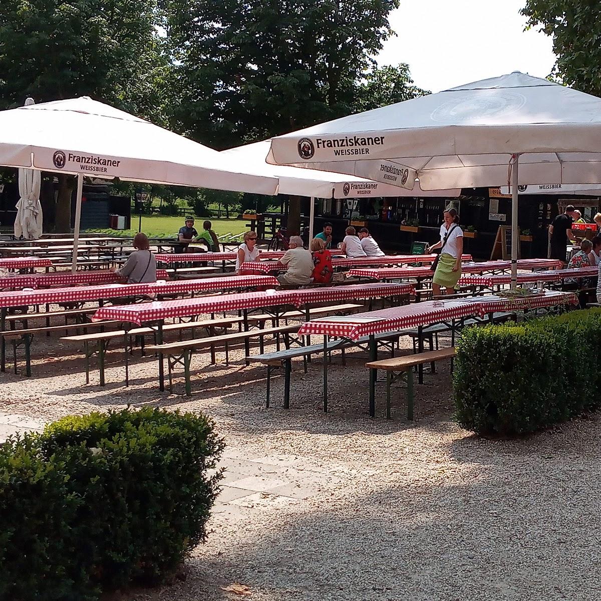 Restaurant "Biergarten  Schloss Diedersdorf " in Großbeeren