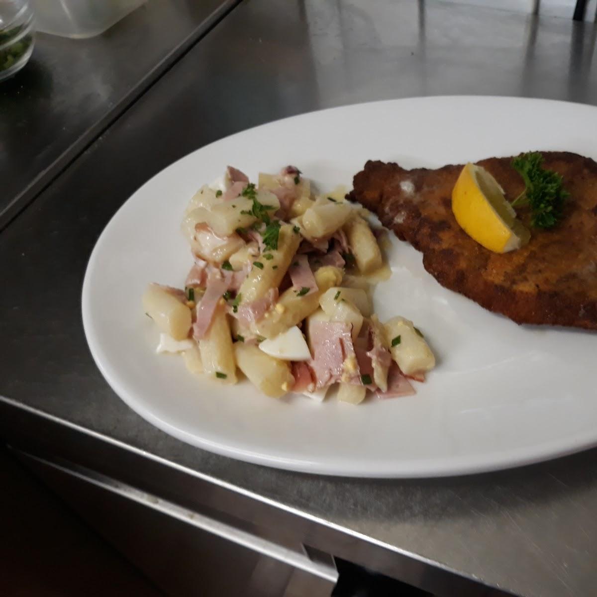 Restaurant "Waldeck-Straussi" in  Reute