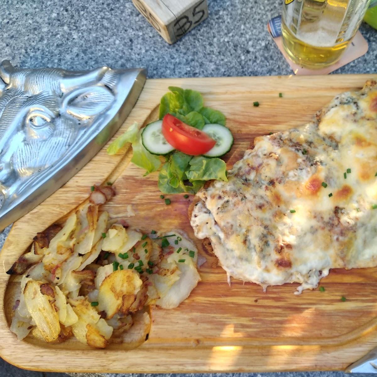 Restaurant "Gasthaus Zum Löwen" in  March