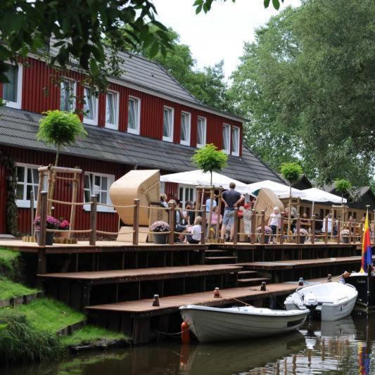 Restaurant "Bootshaus" in Südbrookmerland