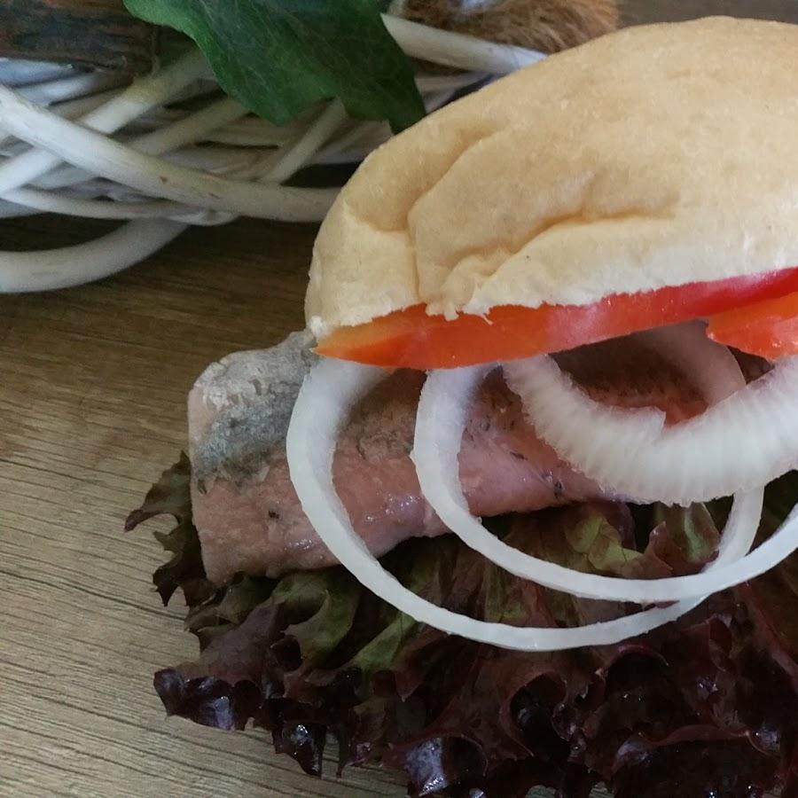 Restaurant "Lüttje Fiskbuud" in  Südbrookmerland