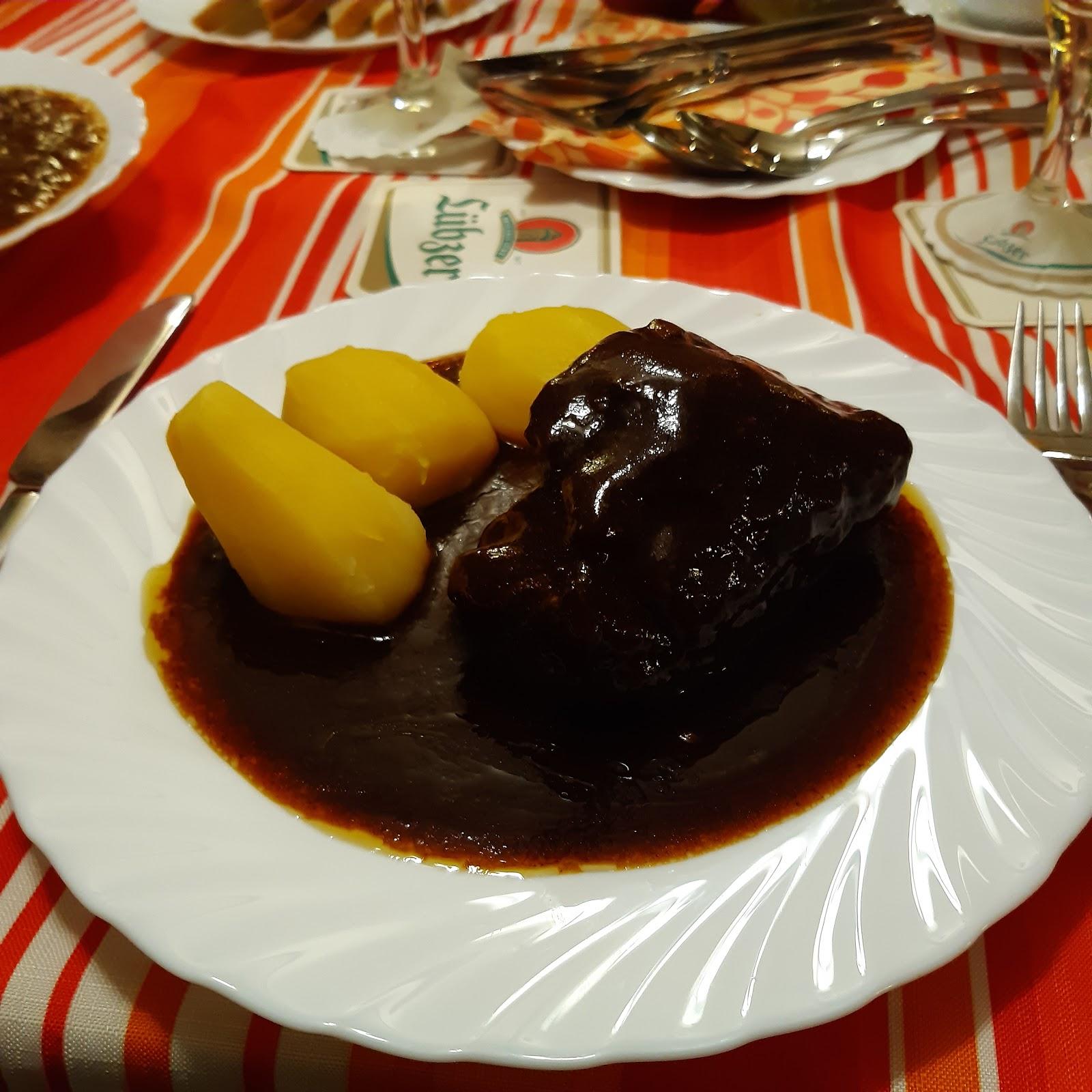 Restaurant "Hohendorfer Schweiz" in Nienburg (Saale)