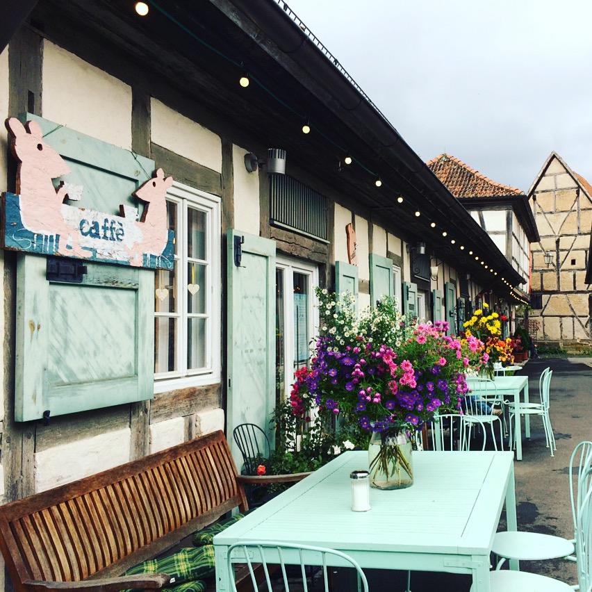 Restaurant "Das Café im Kunsthandwerkerhof Königsberg" in  Bayern