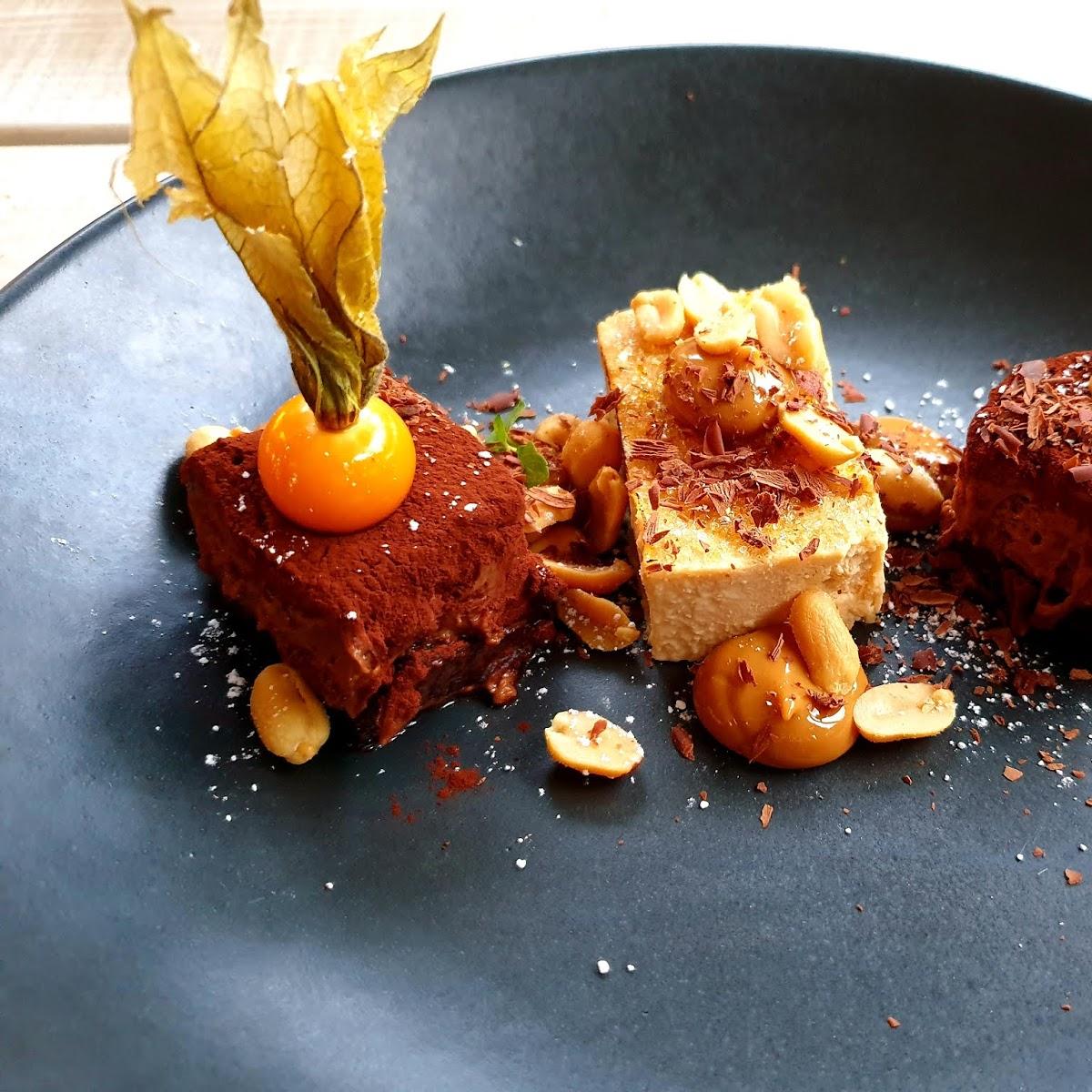 Restaurant "Landgasthof Neukrug" in  Maasbüll