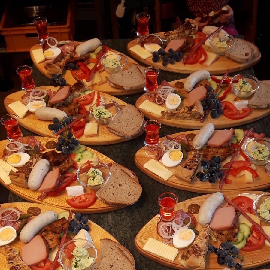 Restaurant "Gasthaus Franz Leitl" in  Sponheim