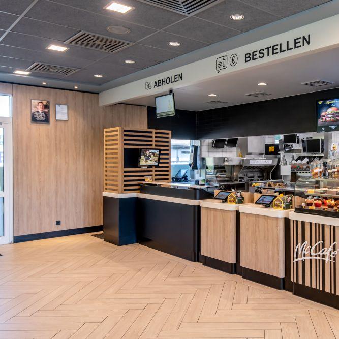 Restaurant "McDonald