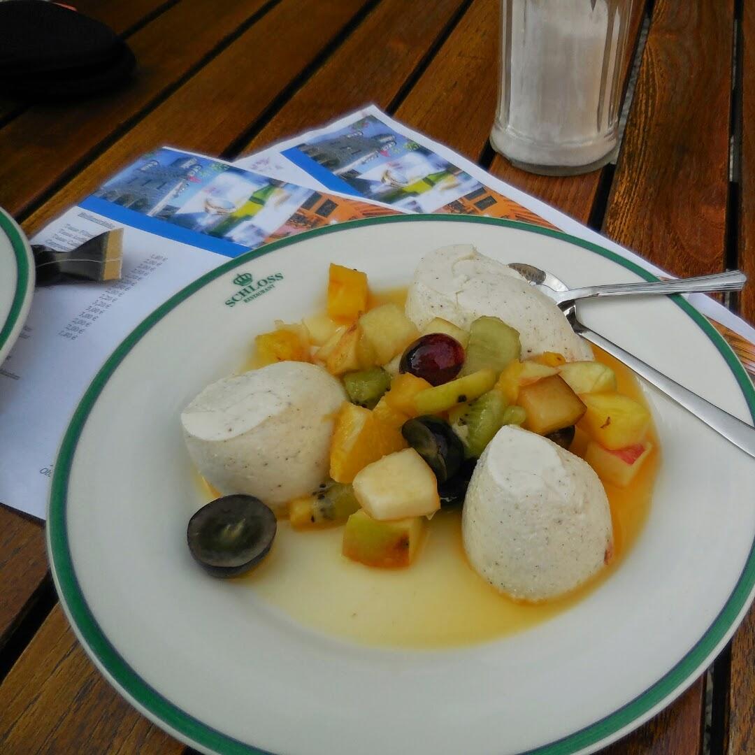 Restaurant "Schloss Restaurant" in  Pattensen