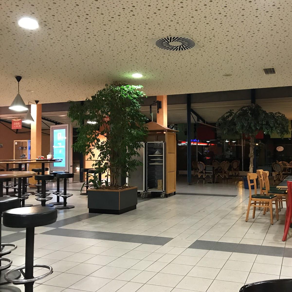 Restaurant "Serways Raststätte Nürnberg- West" in  Feucht