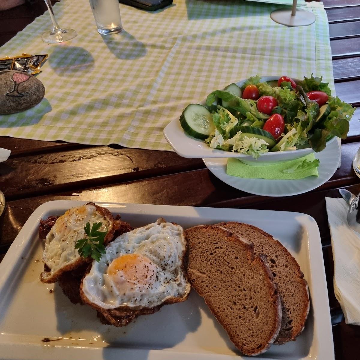 Restaurant "Stoawäjer Stubb -Die Kleine Kneipe mit Stil, Walter Kern" in Dieburg