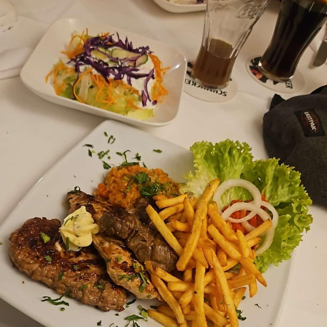 Restaurant "Altmünster - Balkan Grill" in Münster (Hessen)