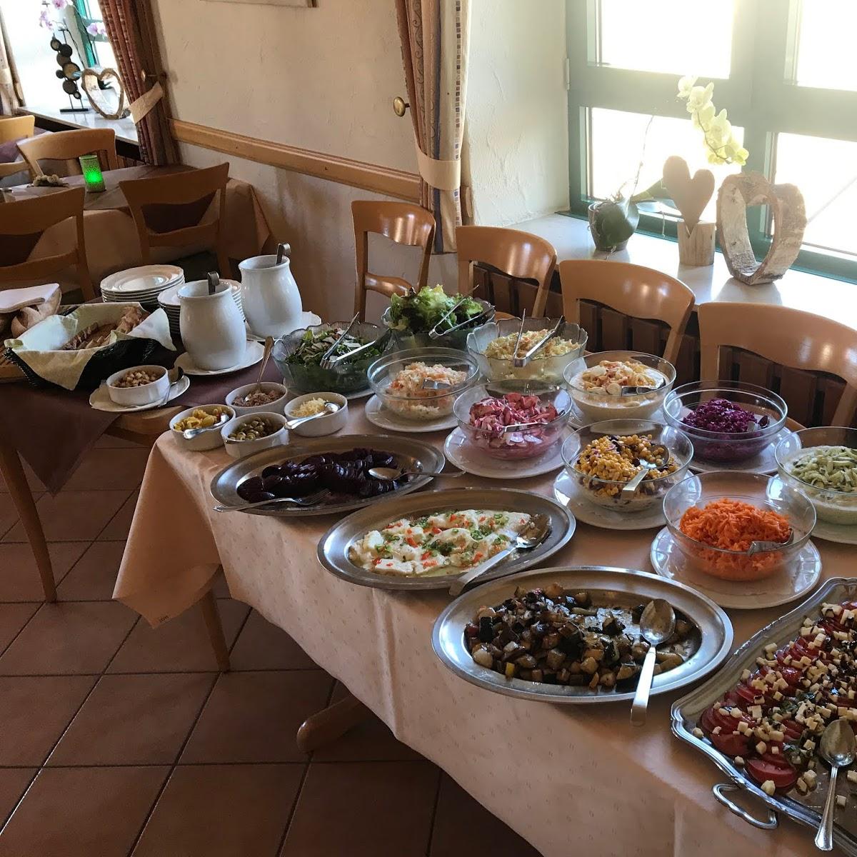 Restaurant "Zur Linde Inh. Stefanie Moser" in  Schmalenberg
