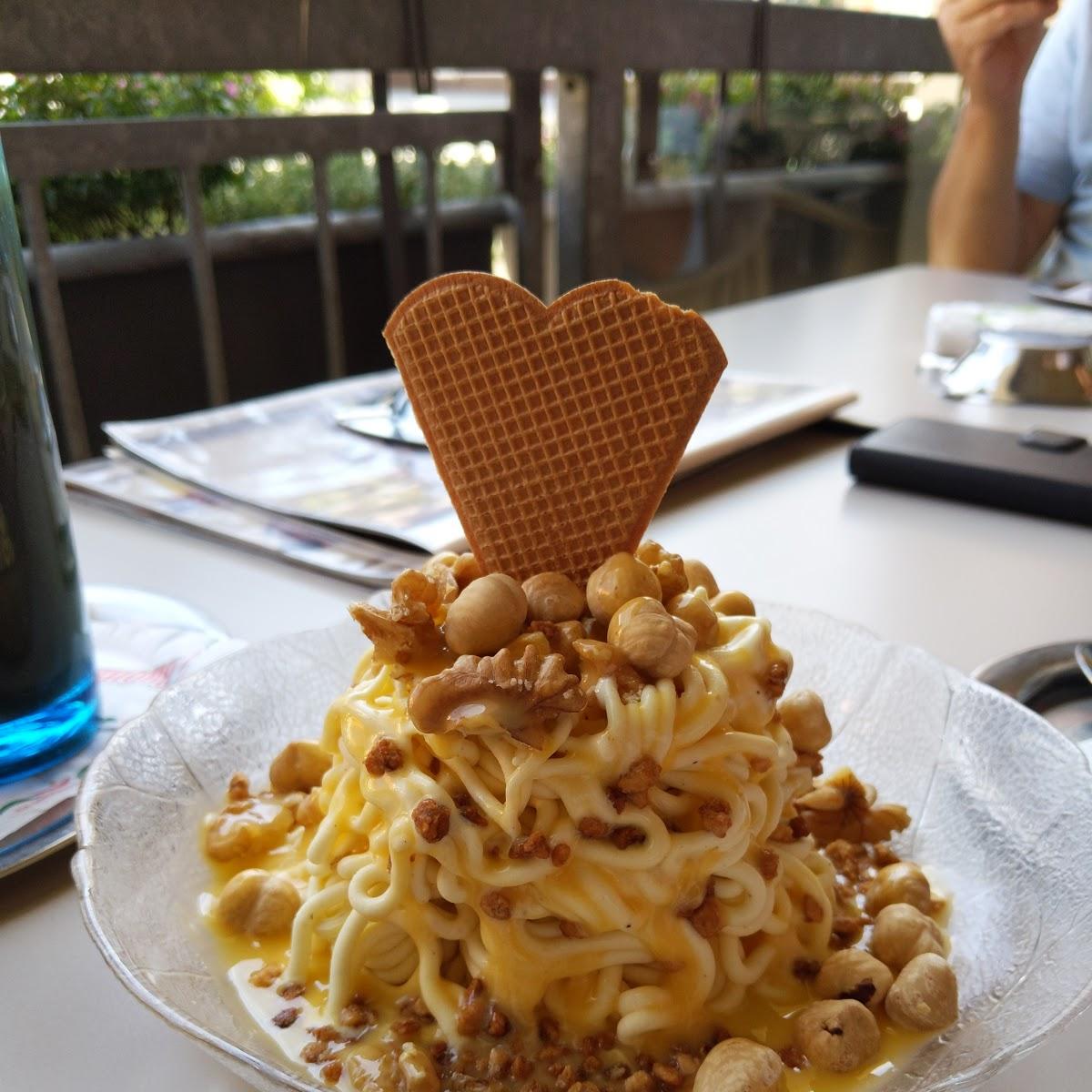 Restaurant "Eiscafé Roma" in  Büren