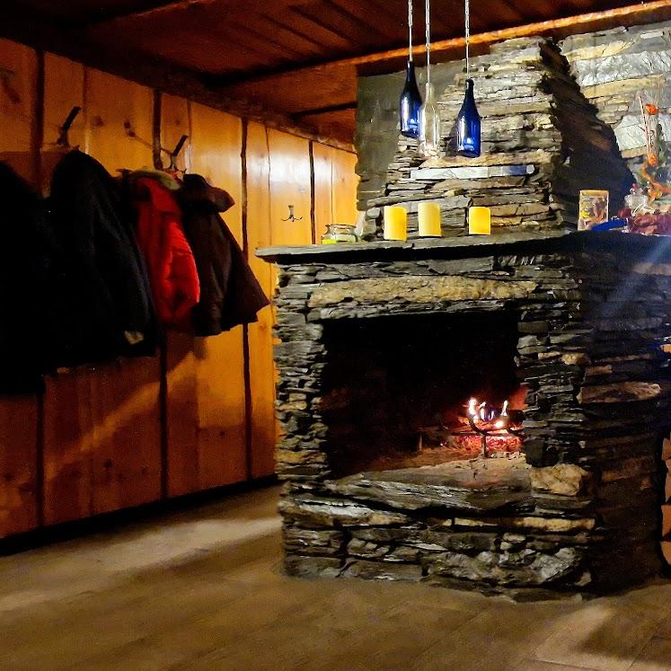 Restaurant "Gutsausschank Pfaff  Zum Kamin " in Hochheim am Main