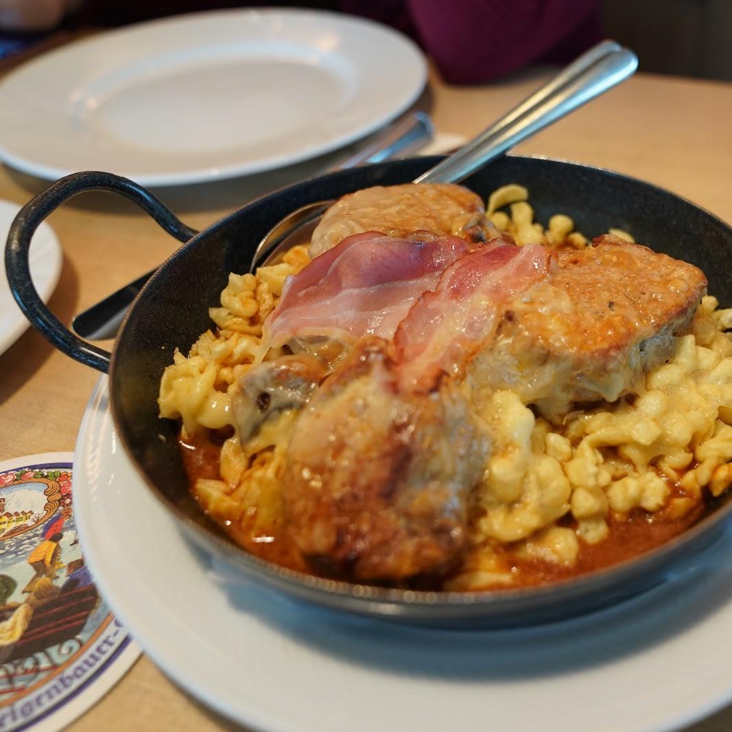 Restaurant "Brauereigaststätte Postkeller" in  Mittenwald