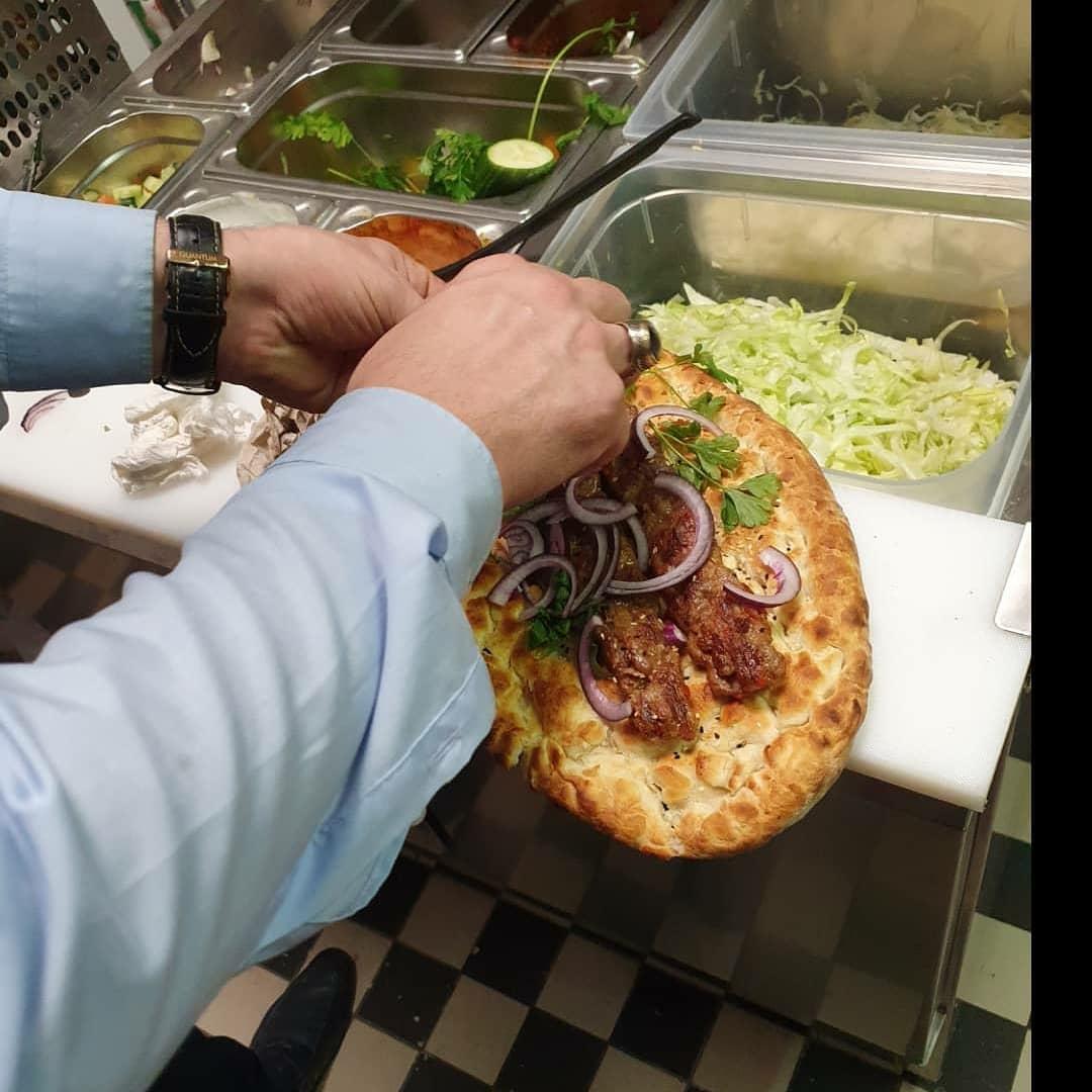 Restaurant "Gleis 1960 | Steak - Burger - Pizza - Kiosk & Döner" in  Hönningen