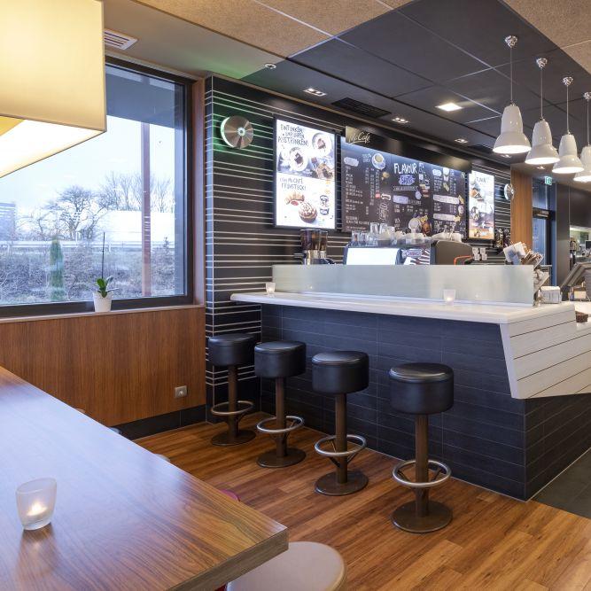 Restaurant "McDonald