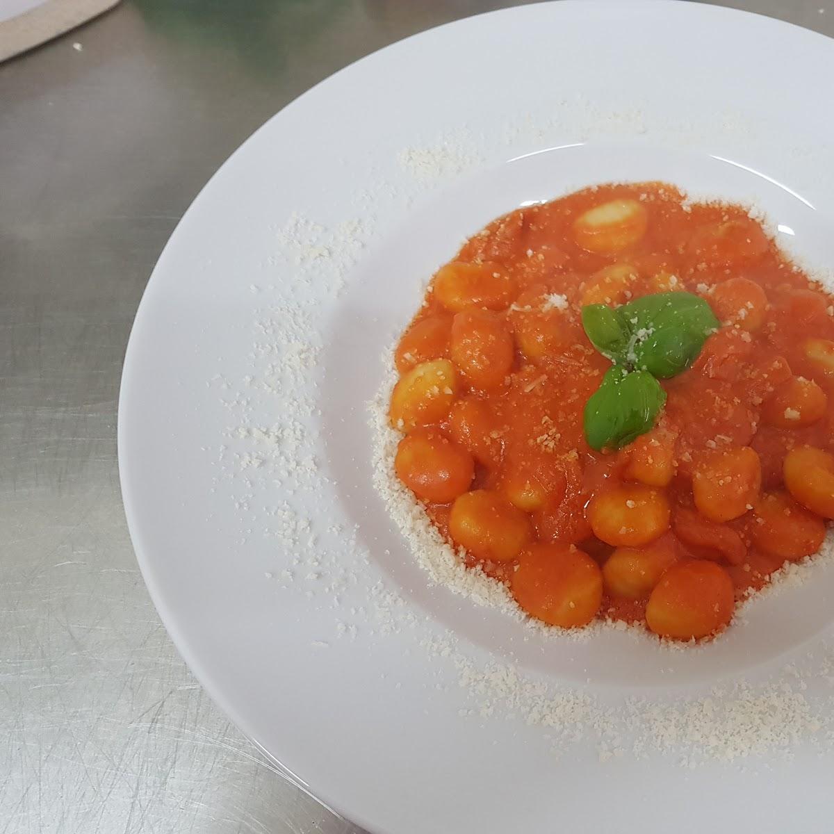 Restaurant "Pizza & Pasta Licone" in  Großkarolinenfeld