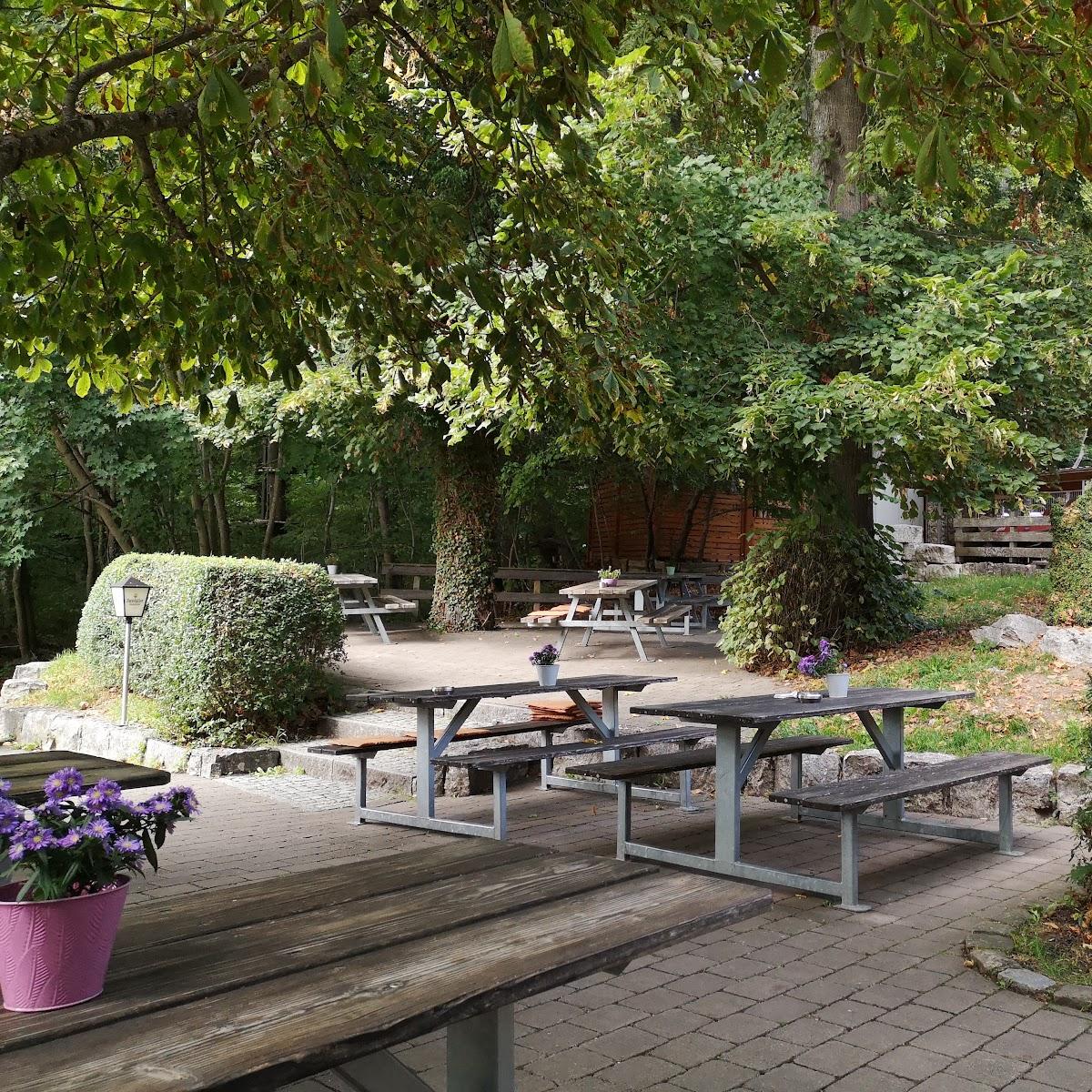Restaurant "Schloßschenke  Fam. Jochen Etter" in Lichtenstein