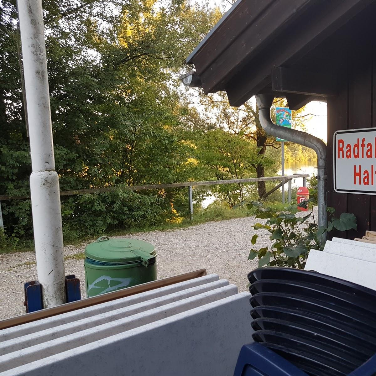 Restaurant "Badesee Kiosk" in  Perach