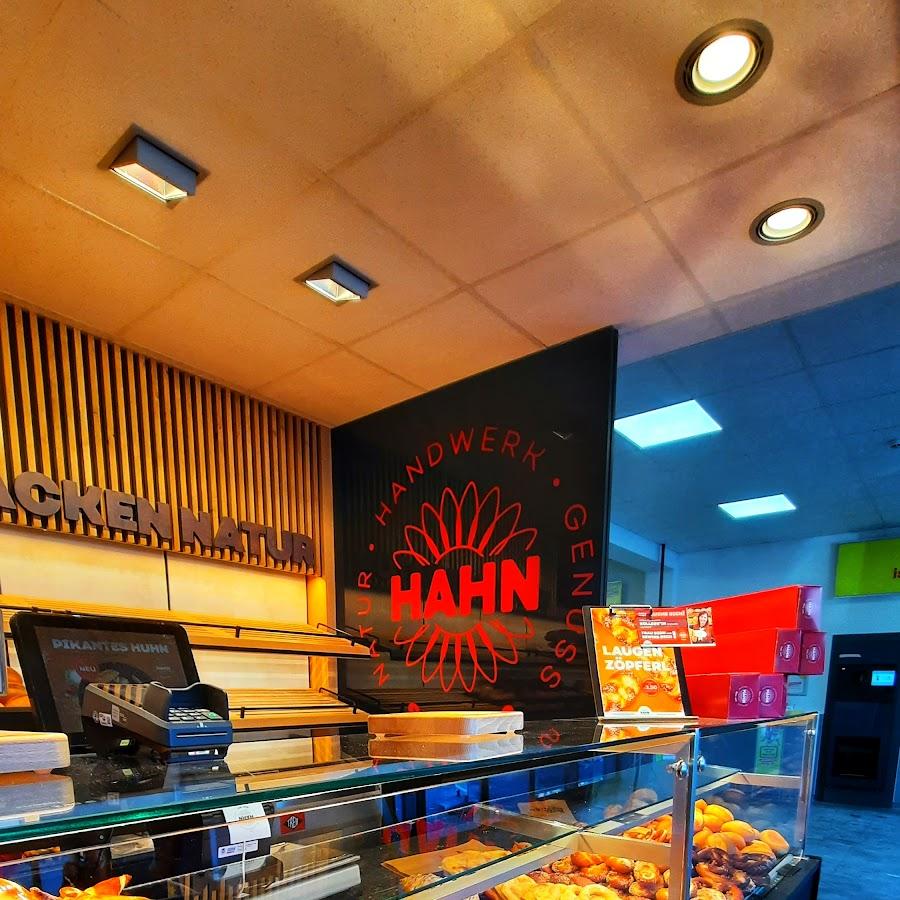 Restaurant "Gäubodenbäcker Hahn" in Geisenhausen