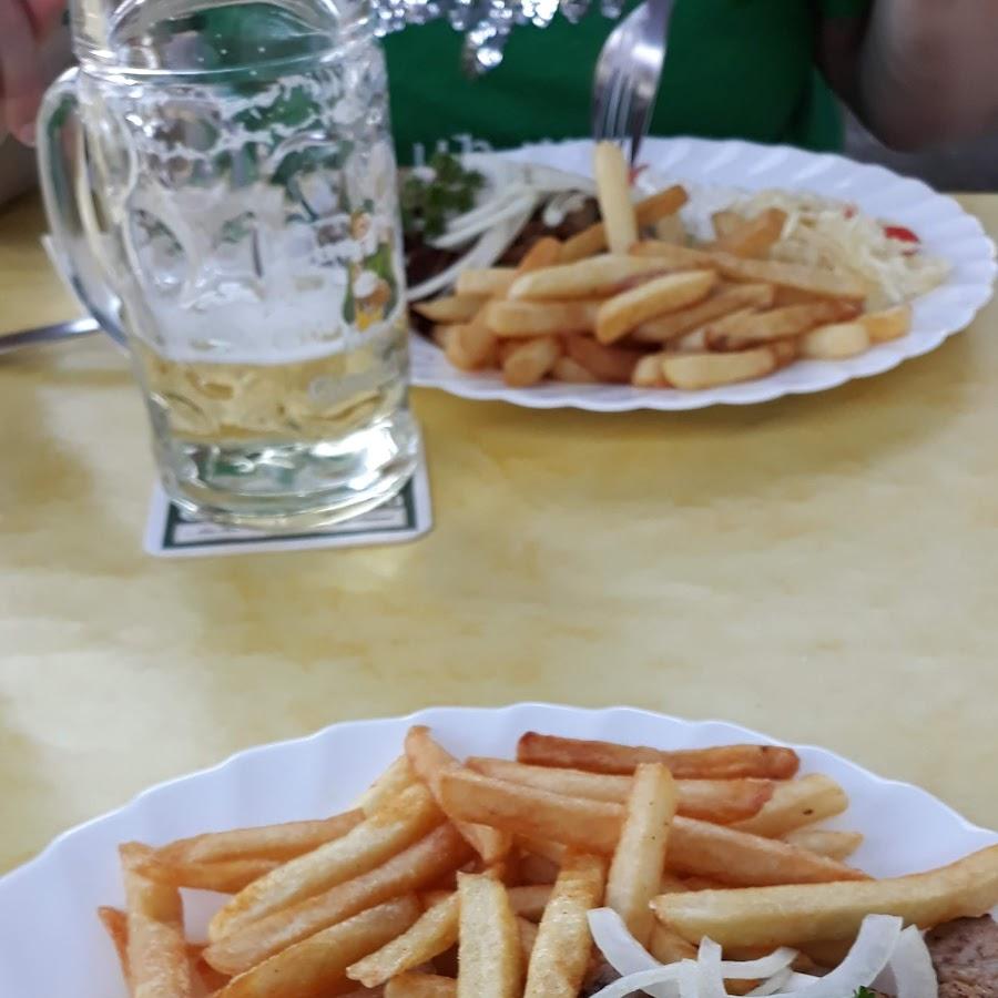 Restaurant "Gasthaus & Biergarten Dötschel" in  Schneckenlohe