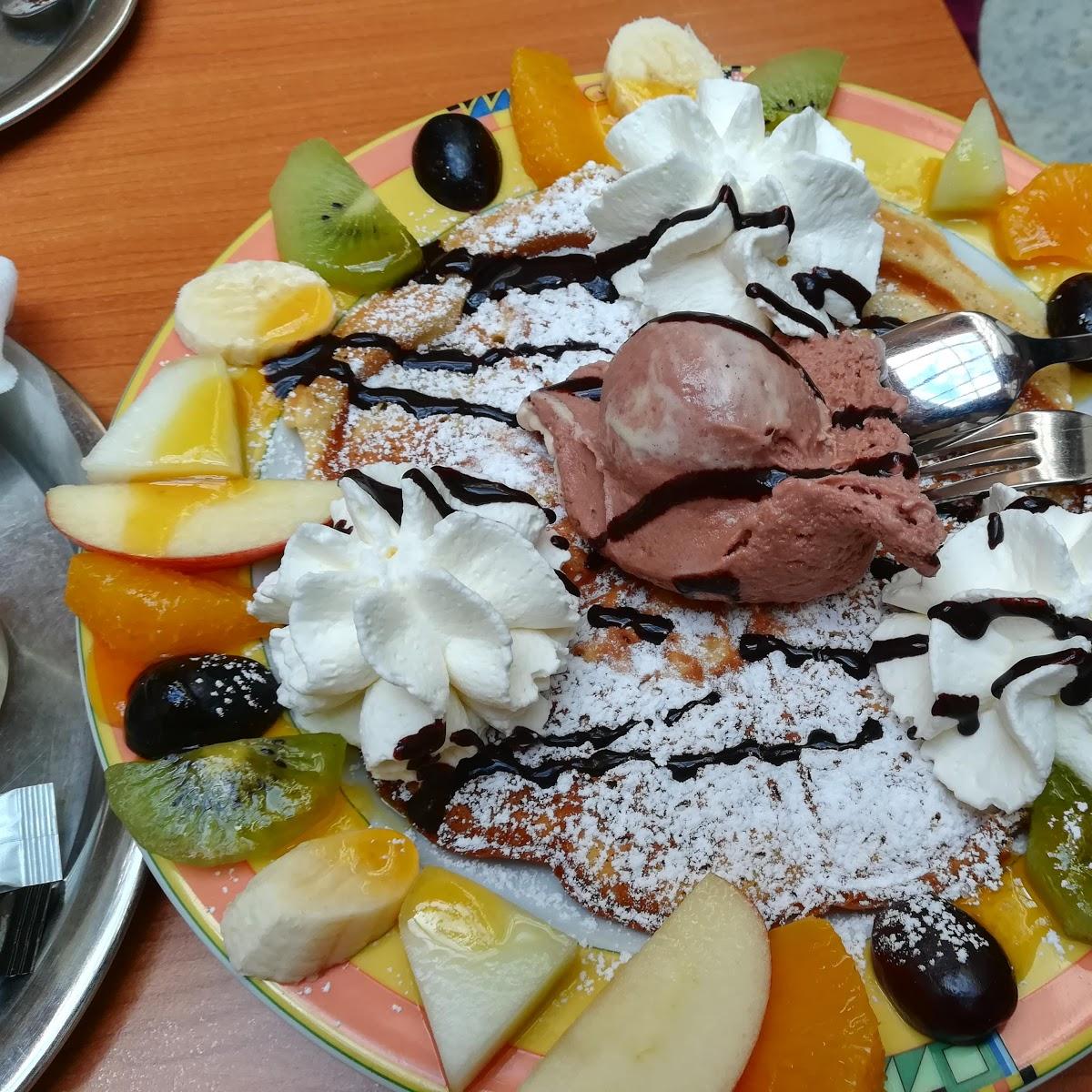 Restaurant "Norbert Schmittbüttner und Nicole Unfug Eisdiele - Cafe" in  Altenkunstadt