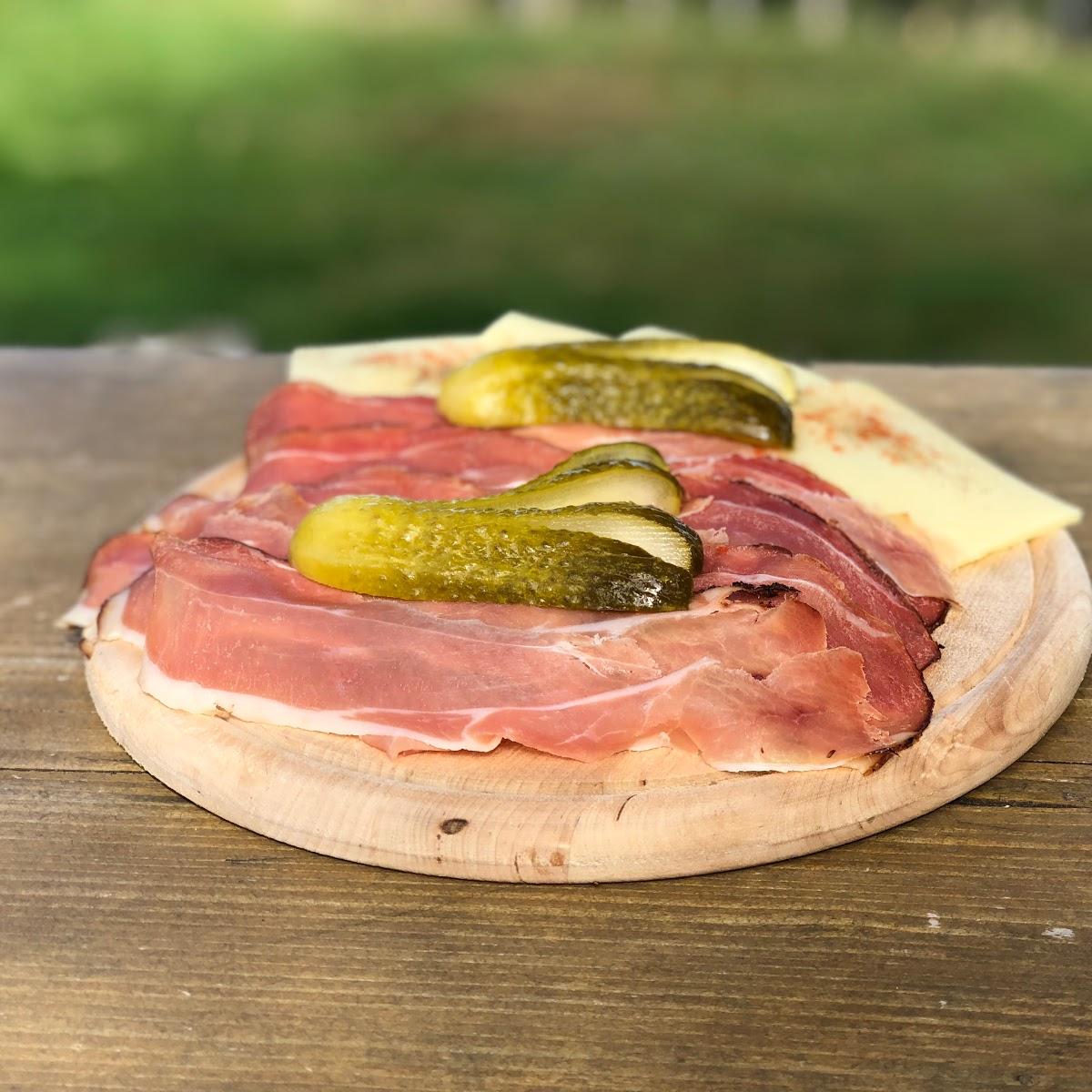 Restaurant "Hirnbeinalpe" in  Missen-Wilhams