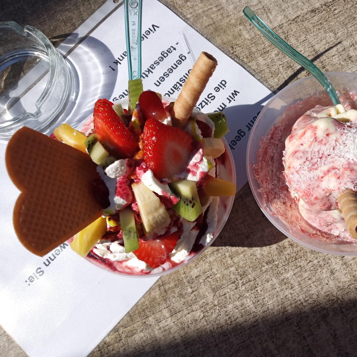 Restaurant "Eiscafé am Rathaus" in  Ubstadt-Weiher