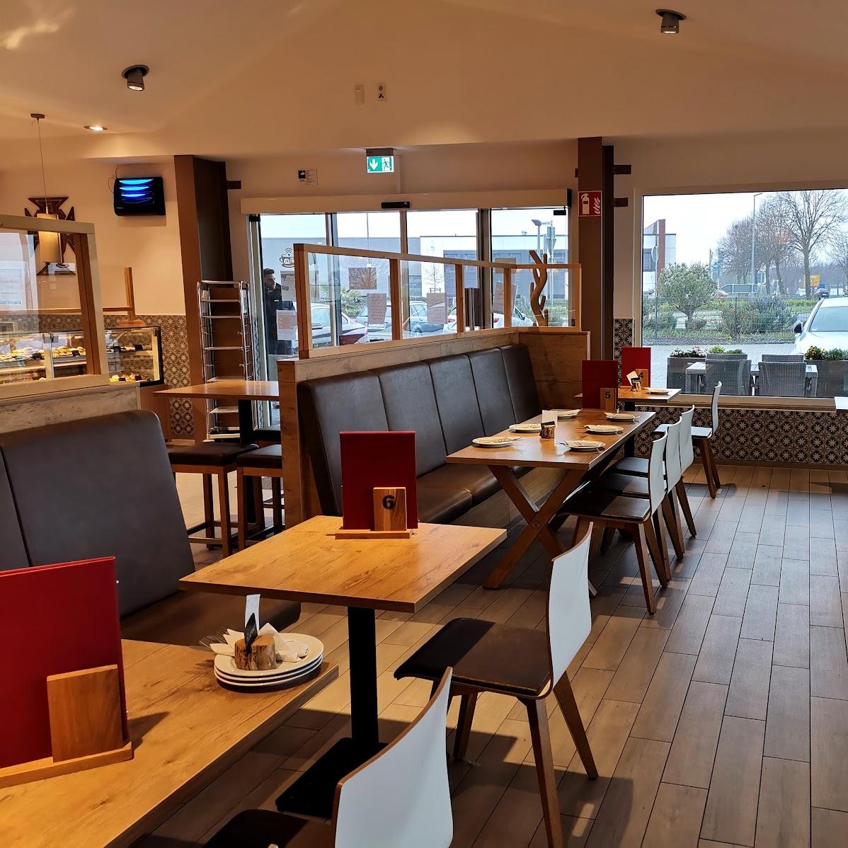 Restaurant "Vinhoteca Centro Café" in Rommerskirchen