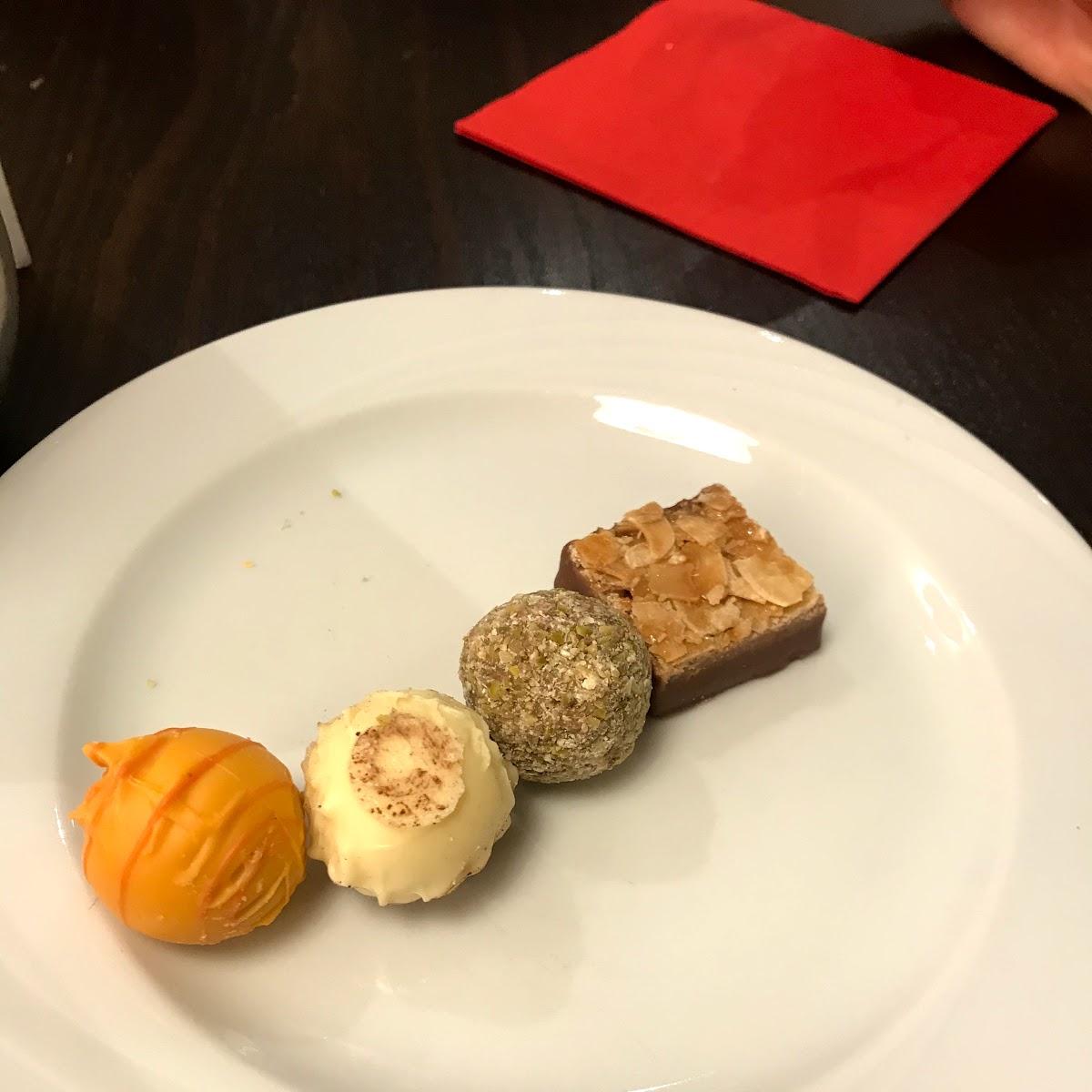 Restaurant "Carlas Kaffeehaus" in  Ammersee