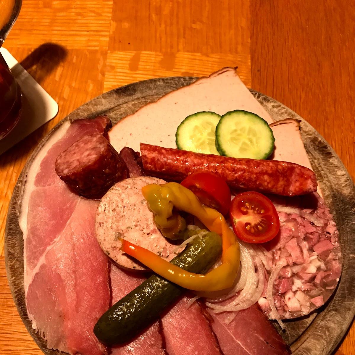 Restaurant "Loistl Rudolf u. Anni, Zoigl-Schänke" in  Windischeschenbach