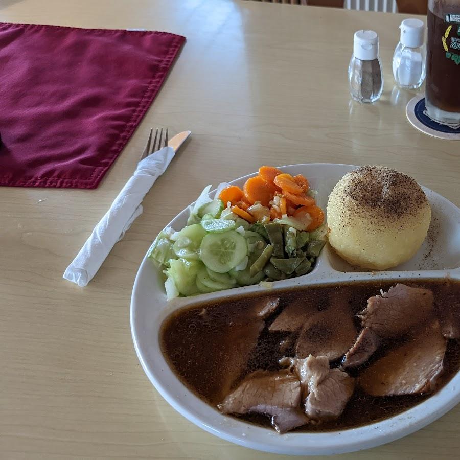 Restaurant "Helmut Riebel Gaststätte" in Kirchendemenreuth