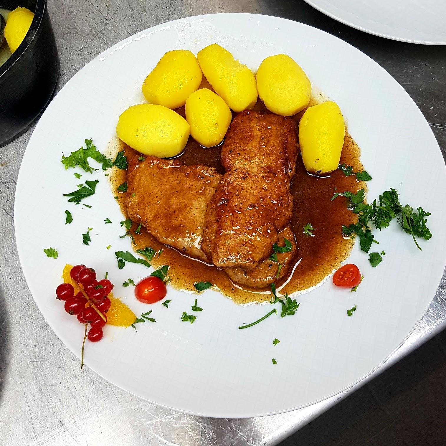 Restaurant "Ristorante Hufeisen" in  Hall